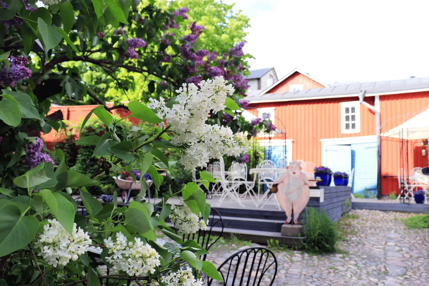 Kahvila-Helmi-Vanha-Porvoo-Aittapiha
